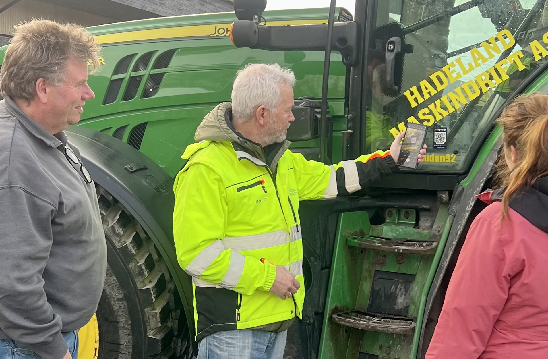HMD traktor